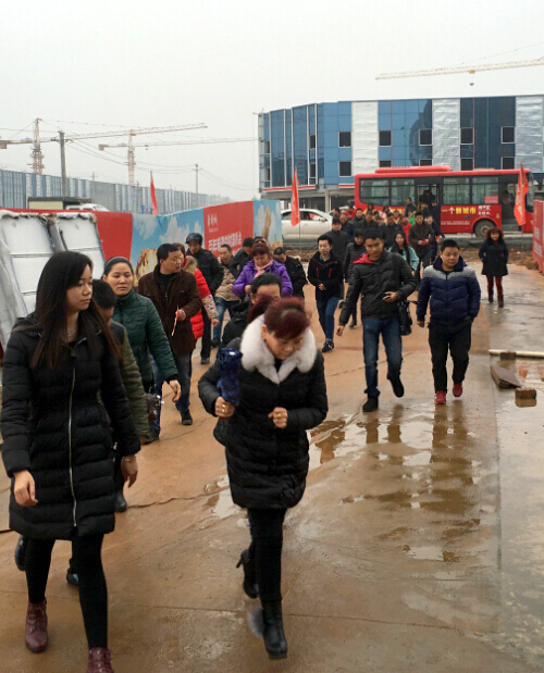 华耀城“华耀新年，福送万家”活动第四场如火如荼