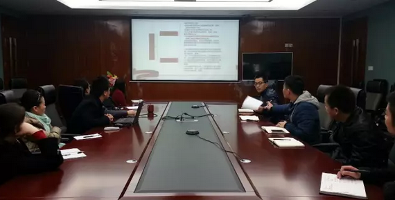 集团公司举办两场专题培训