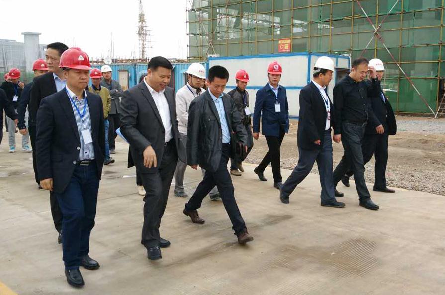 华耀城集团执行董事兼总裁林贤富视察邯郸华耀城项目建设情况