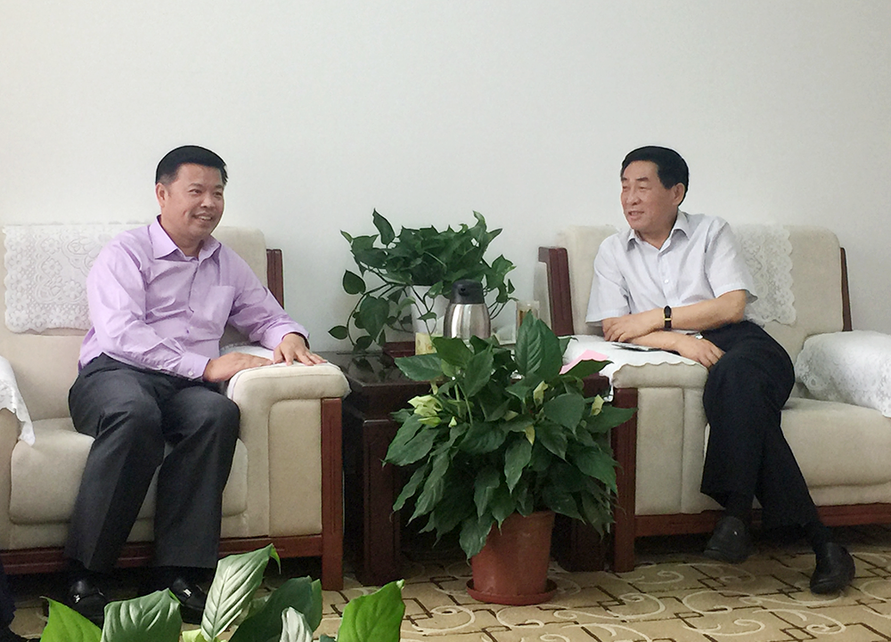 南阳市委书记张文深会见华耀城集团董事长林贤富一行