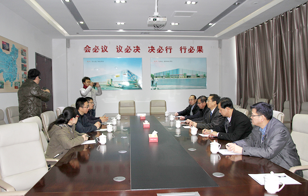 德城区区委常委、统战部部长孟宇一行莅临东北城参观指导工作